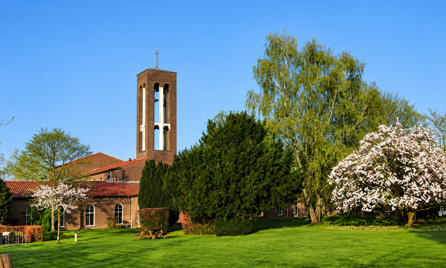 Samaya Retreat Center : Essence Institute